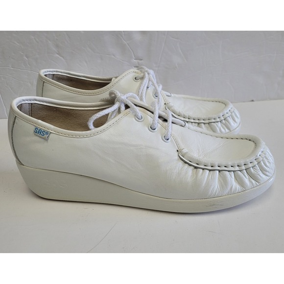 Sasson Jeans Shoes - SAS White Leather Tripad Comfort‎ Lace Walking Shoe's Women's Size 8 M EUC